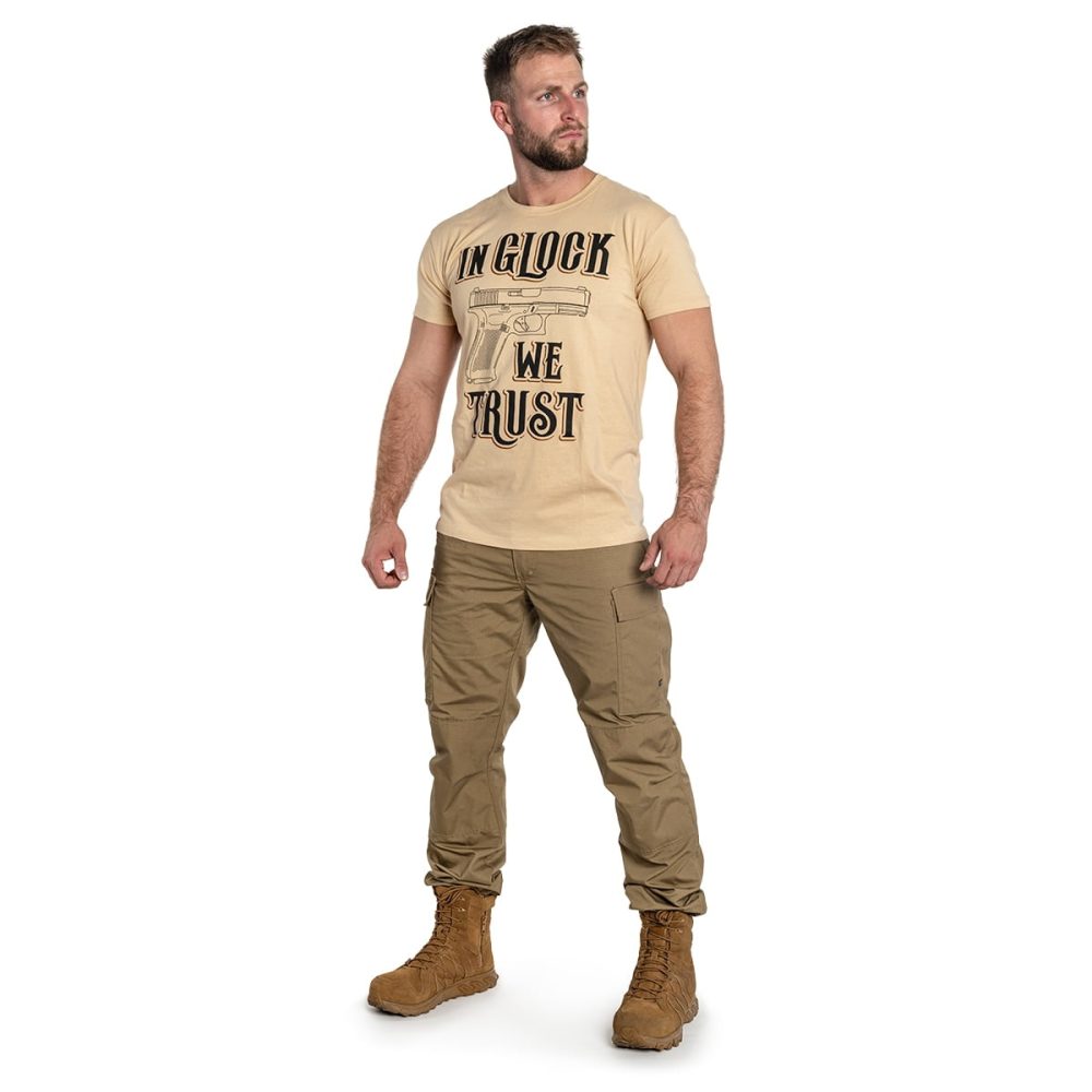 T-Shirt War Hog | "In Glock We Trust" - Coyote - Image 2